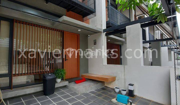 DIJUAL RUMAH FURNISHED CLUSTER FLEEKHAUZ, TANGERANG BANTEN 1