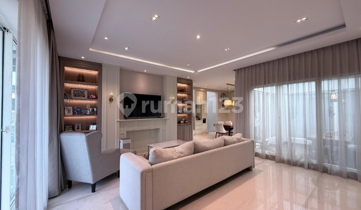 Murah! Rumah Mewah Full Furnished Depan Taman Cluster Mozart Gading Serpong. 2