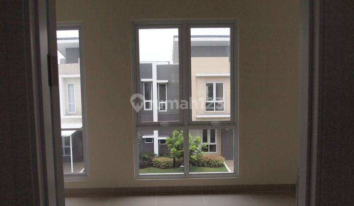 Murah! Dijual Cepat Rumah Rapi Siap Huni Rossini Gading Serpong 2