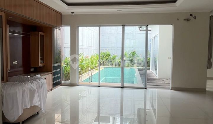 Murah! Rumah Ada ******** Cluster Whitsand Greenwich Bsd