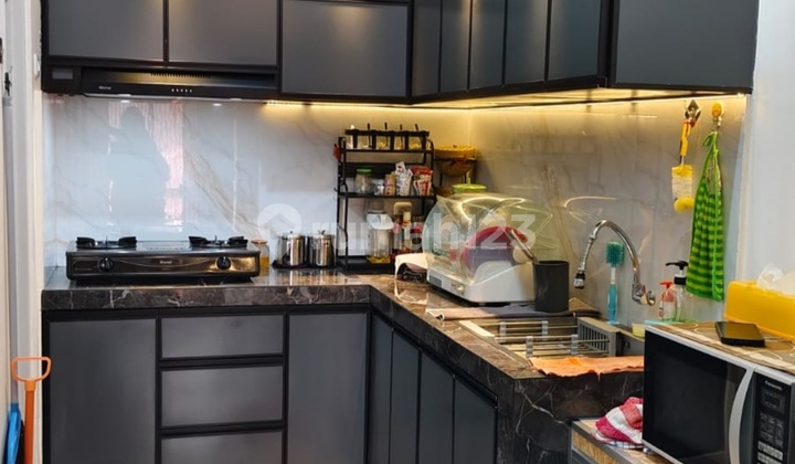 For Quick Sale Semi Furnished House in Tanjung Duren, West Jakarta