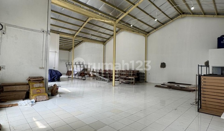 Dijual Gudang Siap Pakai di Legok Tangerang