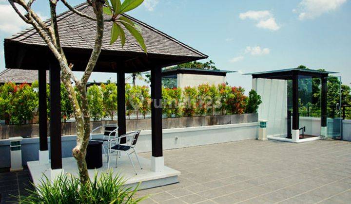 Modern And Beautifully Crafted Suite Living Concept Apartment In Canggu 12