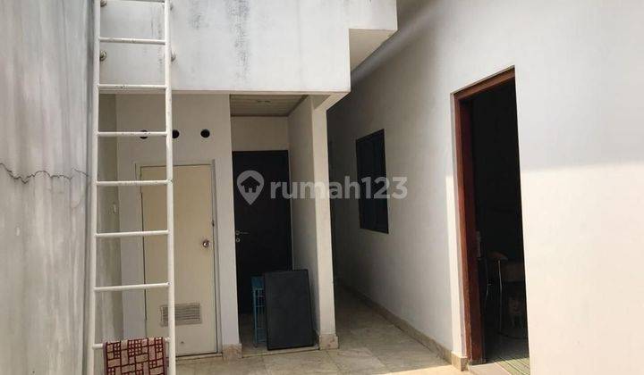 Jual rumah di taman surya 5 2