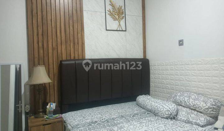 Jual rumah di taman palem lestari 2