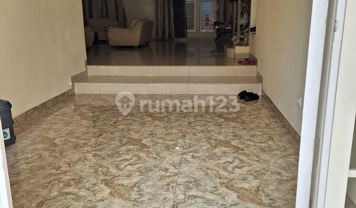 Jual rumah di pantai indah kapuk 