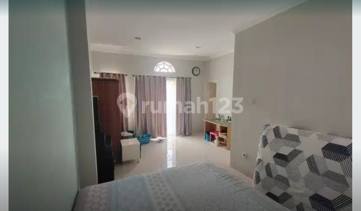 For Sale. House In City Resort Malibu West Jakarta