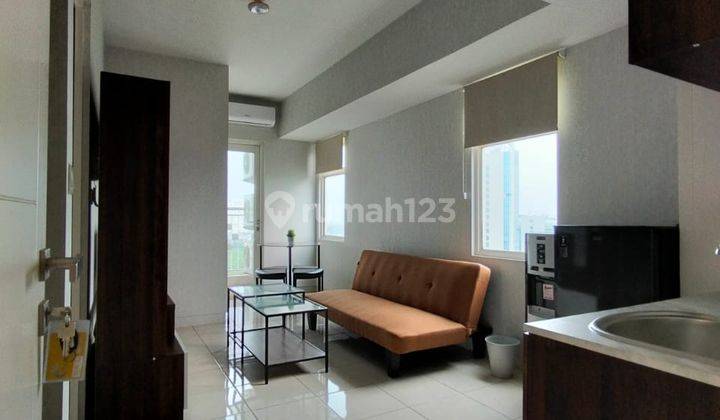 Disewakan apartemen 2 Kamar Tidur Sudah Renovasi Furnished cocok buat pasangan muda  4