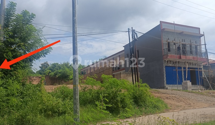 Di jual tanah  untuk RUKO di tengah kota depan jalan kembar 10