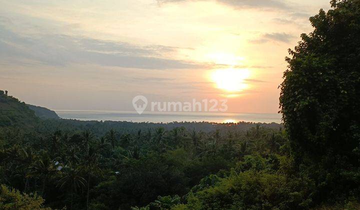 Di jual tanah murah strategis view laut  senggigi lombok 1