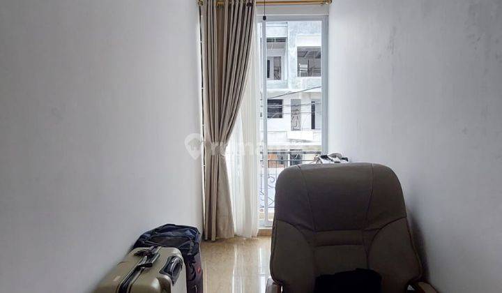 Rumah bagus siap huni di 7C gading serpong 18