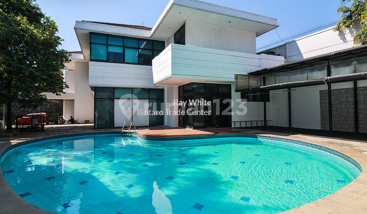 Tanah dan Rumah Untuk Kantor di Permata Hijau Jaksel