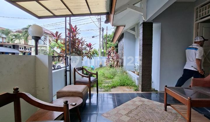 Jual Rumah Luas Ada Taman di Bintaro Sektor 9 2