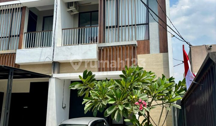 Rumah Baru di Cluster Serua Dekat Stasiun 2