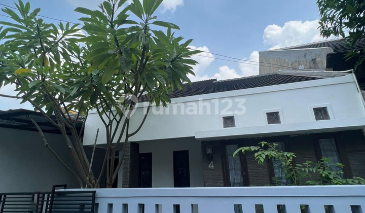 Rumah Murah Terenovasi di Kompleks @Ciputat Baru 