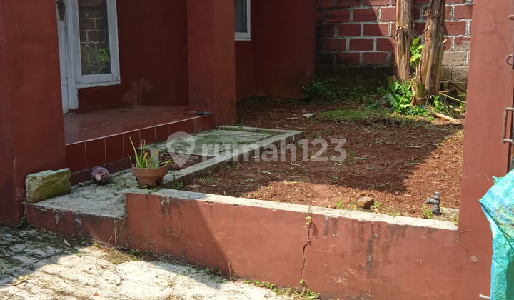 Ready-to-Live-in House with Comfortable and Serene Living in Sawangan, Depok 2