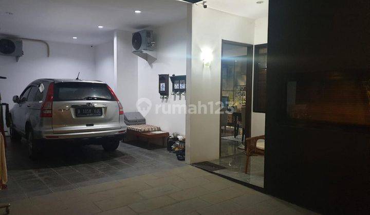 Rumah 2 Lantai Bagus Rooftop di Jurangmangu Bintaro  2