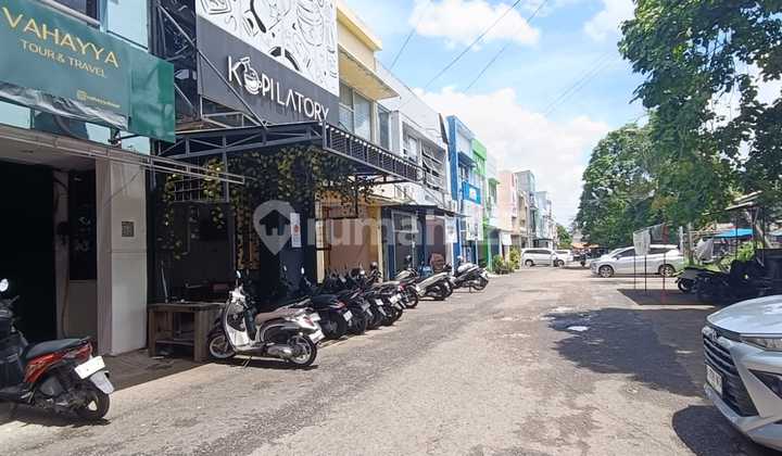 Ruko 2 Lantai Emerald Boulevard Bintaro Sektor 9 Ruko 2 Lantai Emerald Boulevard Bintaro Sektor 9