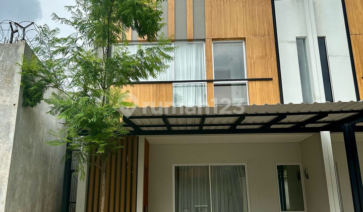 Jual Cepat Rumah Terenovasi Mazenta Residence Dekat BXC Mall