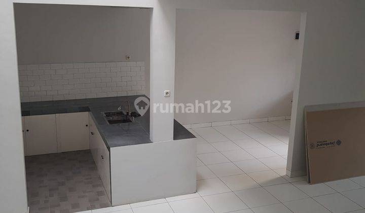 Sewa Rumah 2 Lantai Bagus di Komplek Pondok Jaya Bintaro  2