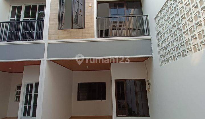 Rumah 2 Lantai di Passumi Residence Pesanggrahan Bintaro  1