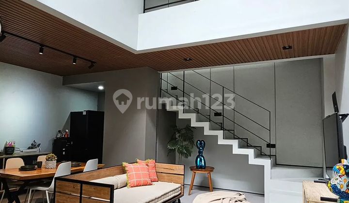 Rumah Industrial Dekat Stasiun Jurang Mangu dan Kampus UPJ 2