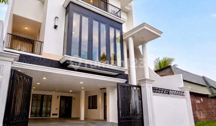 Rumah Full Marmer di Cipete Dekat MRT