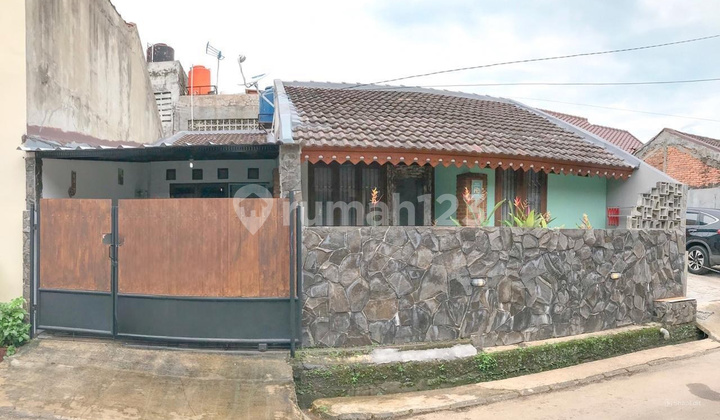 Affordable 1-Story House Near Pondok Ranji Station