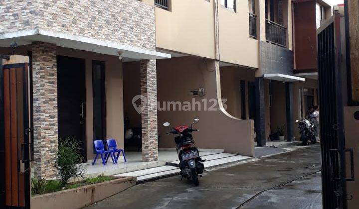 Rumah Minimalis Modern di Jakarta Selatan dengan Kondisi Siap Huni @Pejaten Barat 1