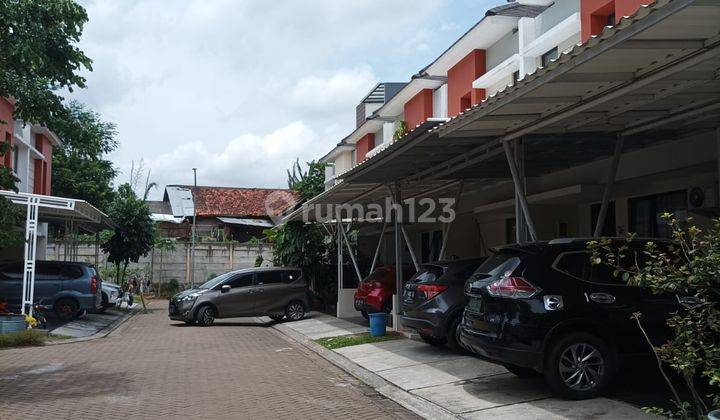 Rumah Cantik 2 Lantai Kondisi Siap Huni Dan Premium di Graha Raya 2