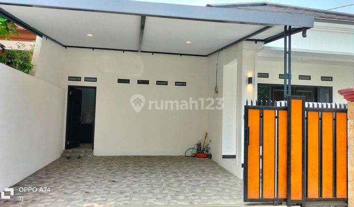 Rumah Siap Huni Dengan Bangunan Baru Dan Strategis di Rempoa 2