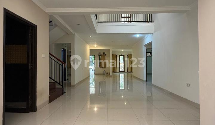 Jual Cepat Rumah Full Renov di Villa Bintaro 2