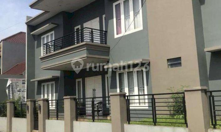 Jual Rumah Mewah 2 Lantai di Perum Japos Dekat Bintaro 2