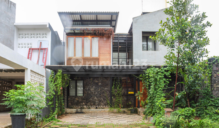 Rumah Industrial di Emerald Bintaro Sektor 9