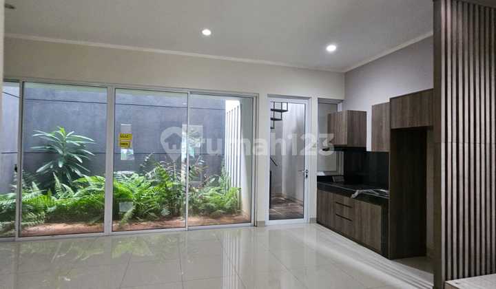 Hunian Discovery Lumina Bintaro, 2 Lantai Semi Furnished 2