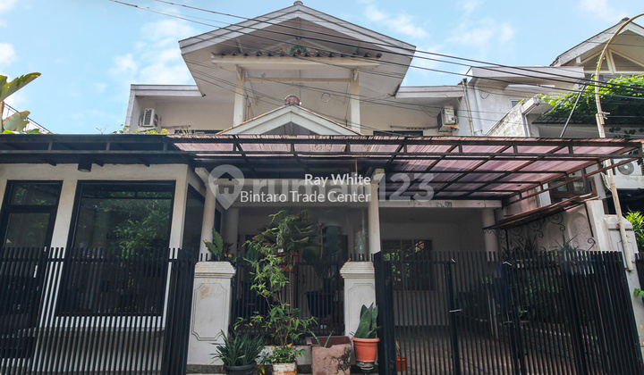 Rumah 2 Lantai Siap Huni Harga Murah di Bintaro Jaksel 2