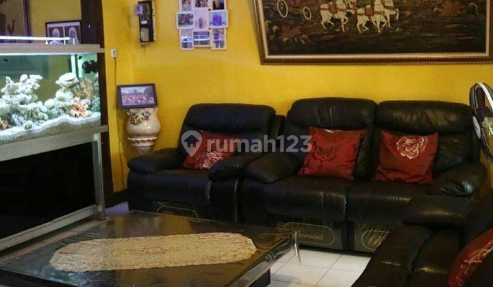 Ruang Kantor Klinik Salon Semi Furnished Dekat Stasiun Manggarai 2