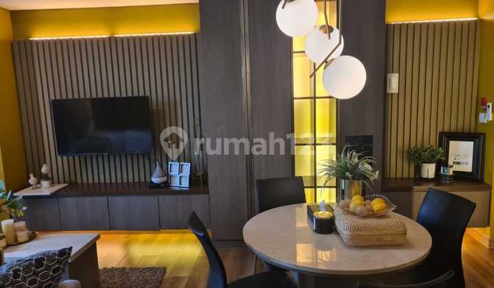 Apartment Mewah Elegan 2 BR Full Furnished di Holland Village 5
