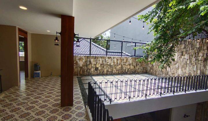 Ruang Usaha Kafe Resto Estetik Ada Taman Rooftop di Setiabudi 2