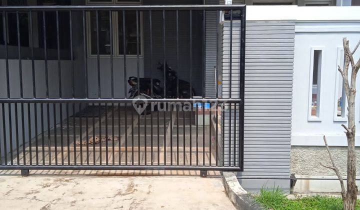 Rumah Bagus Unfurnished di Victoria Park Cluster, Tangerang 2