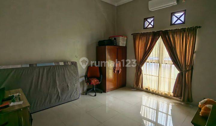 Rumah Mewah Bagus Furnished di Cikampek, Karawang 6