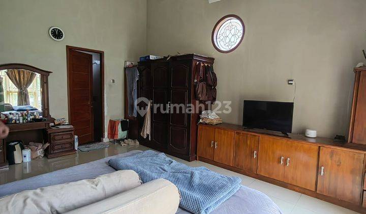 Rumah Mewah Bagus Furnished di Cikampek, Karawang 9