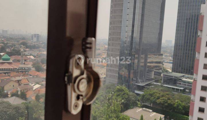 Apartement Midtown Residence 2 BR Semi Furnished Bagus 2