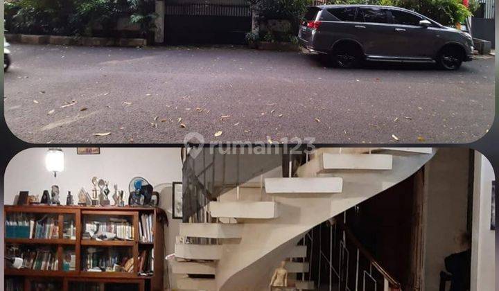 Rumah 3 Lantai Bagus Unfurnished di Sinabung, Jakarta Selatan 1