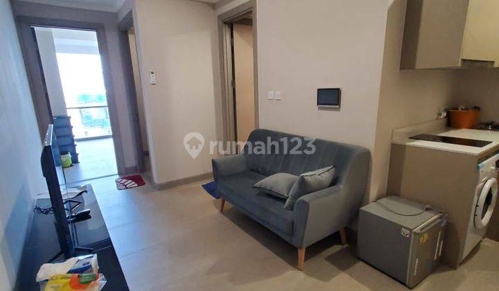 Apartement Menara Jakarta 2 BR Furnished Baru 1