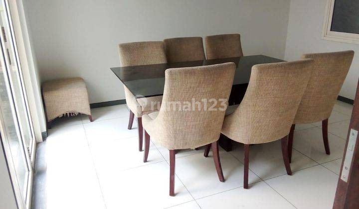 Rumah Kontrakan 3 Lantai Bagus Semi Furnished SHM di Senopati, Jakarta Selatan 2