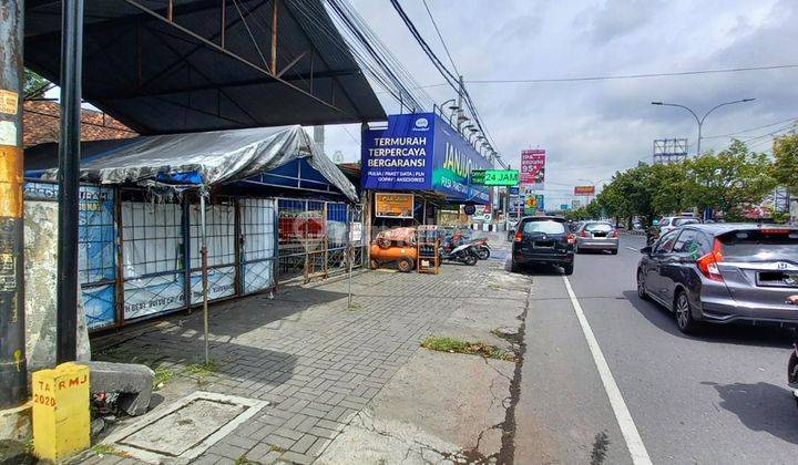 Ruang Usaha di Jl.laksda Adisucipto Sleman Yogyakarta, 400 M 2