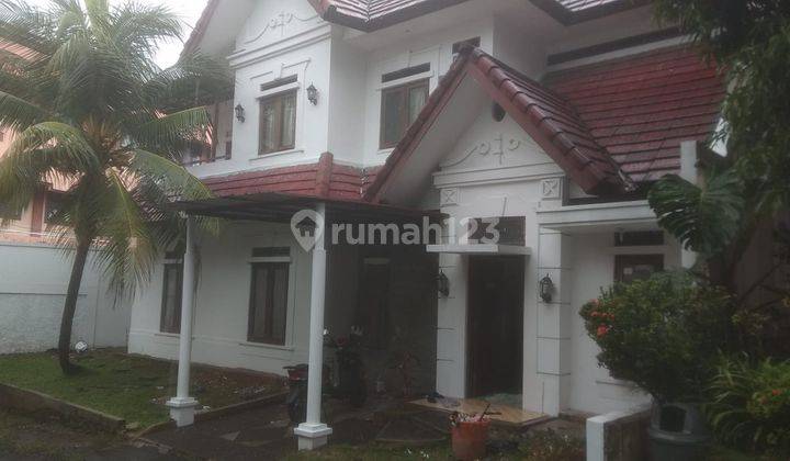 Rumah 2 Lantai Semi Furnished Dekat Kampus Uin Jakarta 1