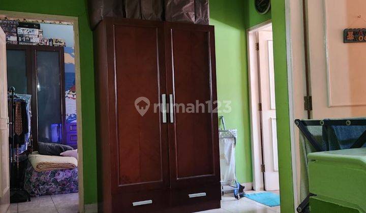 Rumah 2 Lantai Bagus Semi Furnished SHM di Graha Hijau, Tangerang Selatan 2