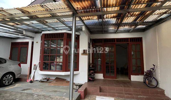 Jual.cepat Rumah Terawat 2 Lantai di Sektor 5 Bintaro Jaya,  1